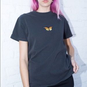 3 FOR $30🔥🧡BM butterfly top🧡